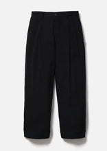 画像をギャラリービューアに読み込む, TWO TUCK PANTS