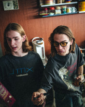 画像をギャラリービューアに読み込む, SS TEE/MAGICAL SAINT