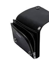 画像をギャラリービューアに読み込む, Leather Trucker Wallet