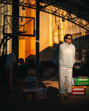 画像をギャラリービューアに読み込む, HOODIE / BABY MICHAEL