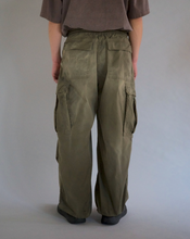 画像をギャラリービューアに読み込む, FADED CARGO EASY PANTS