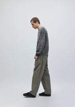 画像をギャラリービューアに読み込む, BAGGYSILHOUETTE TWO TUCK PANTS