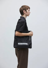 画像をギャラリービューアに読み込む, MESH TOTE BAG