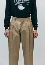 画像をギャラリービューアに読み込む, TWO TUCK PANTS