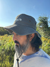 画像をギャラリービューアに読み込む, CALYPSO Logo Embroidered Safari Hat