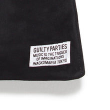 画像をギャラリービューアに読み込む, SUEDE LEATHER SHOULDER POUCH