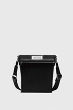 画像をギャラリービューアに読み込む, 5AC CAMERA BAG VERTICAL