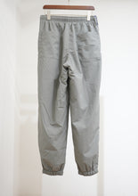 画像をギャラリービューアに読み込む, WHARF NYLON TROUSERS