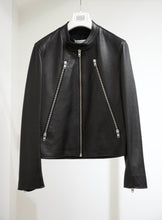 画像をギャラリービューアに読み込む, 5ZIP LEATHER JACKET