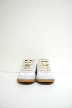 画像をギャラリービューアに読み込む, REPLICA SNEAKERS