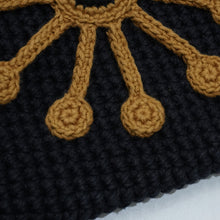 画像をギャラリービューアに読み込む, Indian Motif Ravers Small Bag