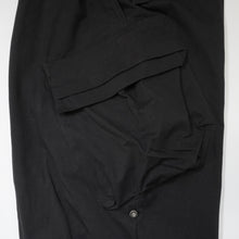 画像をギャラリービューアに読み込む, THE CHANGING LENGTH/HEM DEFORMED CARGO PANTS
