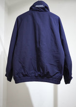 画像をギャラリービューアに読み込む, PISTEN NYLON JACKET