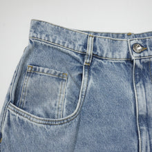 画像をギャラリービューアに読み込む, DENIM JEANS SLASH DETAIL