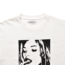 画像をギャラリービューアに読み込む, Monochrome Two tone Face Crewneck T-SH