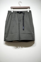 画像をギャラリービューアに読み込む, CLASP TWILL WEBBING SHORTS