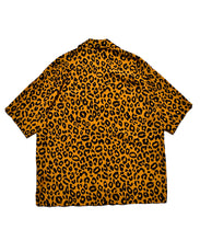 画像をギャラリービューアに読み込む, Lips Leopard Print Open Collar SH