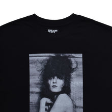 画像をギャラリービューアに読み込む, Stie-lo × Irina.L "Sideways figure" T-SH