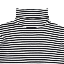 画像をギャラリービューアに読み込む, Marine Border Turtleneck L/S Pullover