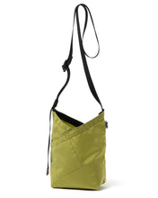 画像をギャラリービューアに読み込む, AZUMA SHOULDER BAG NYLON OXFORD for CITY COUNTRY CITY