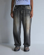 画像をギャラリービューアに読み込む, FRONT YORK WASHED DENIM PANTS