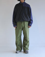 画像をギャラリービューアに読み込む, EXCHANGE PATTERN NYLON JACKET