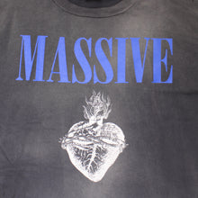 画像をギャラリービューアに読み込む, LS TEE / MASSIVE