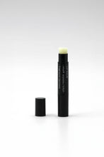 画像をギャラリービューアに読み込む, lip balm fragment design (b)