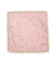 画像をギャラリービューアに読み込む, POMPOM BANDANA