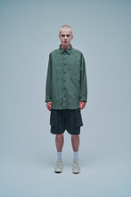 画像をギャラリービューアに読み込む, THE IN-OUTSIDE POCKETS OVERSIZED CPO SHIRT JACKET