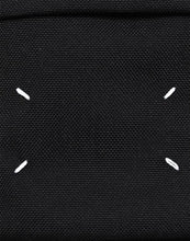 画像をギャラリービューアに読み込む, BANANA POUCH