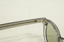 画像をギャラリービューアに読み込む, AR 44-22 Grey Crystal II / GREEN