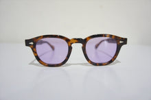 画像をギャラリービューアに読み込む, AR 44 - TORTOISE / PURPLE -