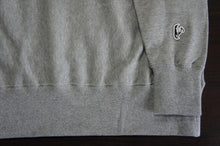 画像をギャラリービューアに読み込む, tr.4 suspension ”RootS” CREW NECK SWEAT GRY 7/14