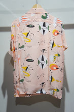 画像をギャラリービューアに読み込む, ATOMIC ALOHA SHIRT