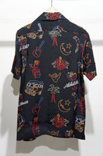 画像をギャラリービューアに読み込む, NEON ALOHA SHIRT