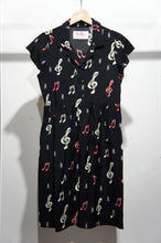 画像をギャラリービューアに読み込む, SOUNDS GOOD ALOHA ONEPIECE