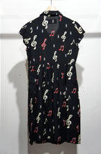 画像をギャラリービューアに読み込む, SOUNDS GOOD ALOHA ONEPIECE