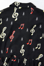 画像をギャラリービューアに読み込む, SOUNDS GOOD ALOHA ONEPIECE