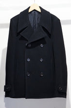 画像をギャラリービューアに読み込む, ROOTS PEA COAT