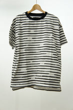 画像をギャラリービューアに読み込む, Letter Border T-SH