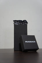 画像をギャラリービューアに読み込む, FLOWER CHIEF -ORIGINAL HOUNDTOOTH SMALL SILK100-