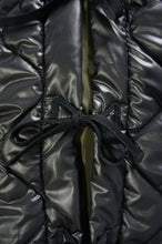 画像をギャラリービューアに読み込む, 3-STRINGS OVER COAT