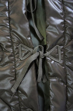 画像をギャラリービューアに読み込む, 3-STRINGS OVER COAT