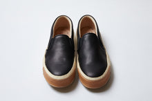 画像をギャラリービューアに読み込む, tr.4 suspension ”SLIP-ON”
