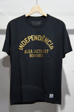 画像をギャラリービューアに読み込む, INDEPENDENCIA tee