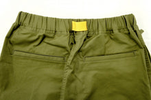 画像をギャラリービューアに読み込む, EASY PANTS WITH BELT - CROPPED WIDE CARGO-