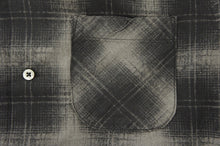 画像をギャラリービューアに読み込む, Discharge Check L/S Open Collar SH