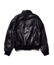 画像をギャラリービューアに読み込む, Smooth Leather Studs Zipup