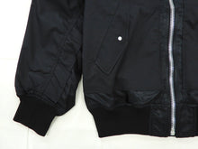 画像をギャラリービューアに読み込む, Layered Bomber JKT